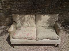 antique sofa1.jpg
